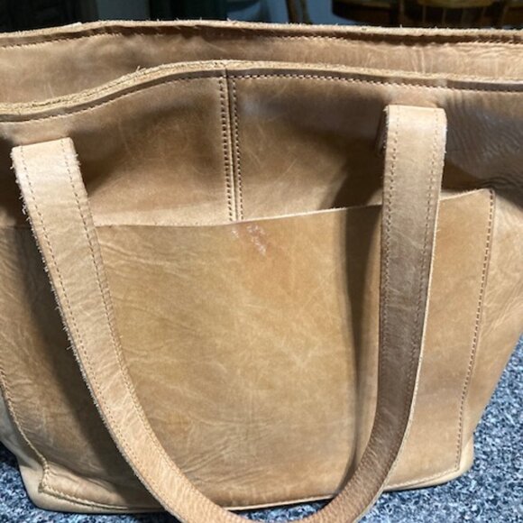 Duluth Trading Company nice leather shoulder bag - Picture 5 of 11